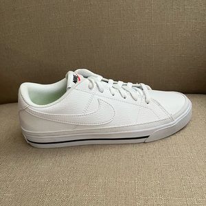 Nike Women's Court Legacy Next Nature Shoes;      SIZE: 8; Worn Once